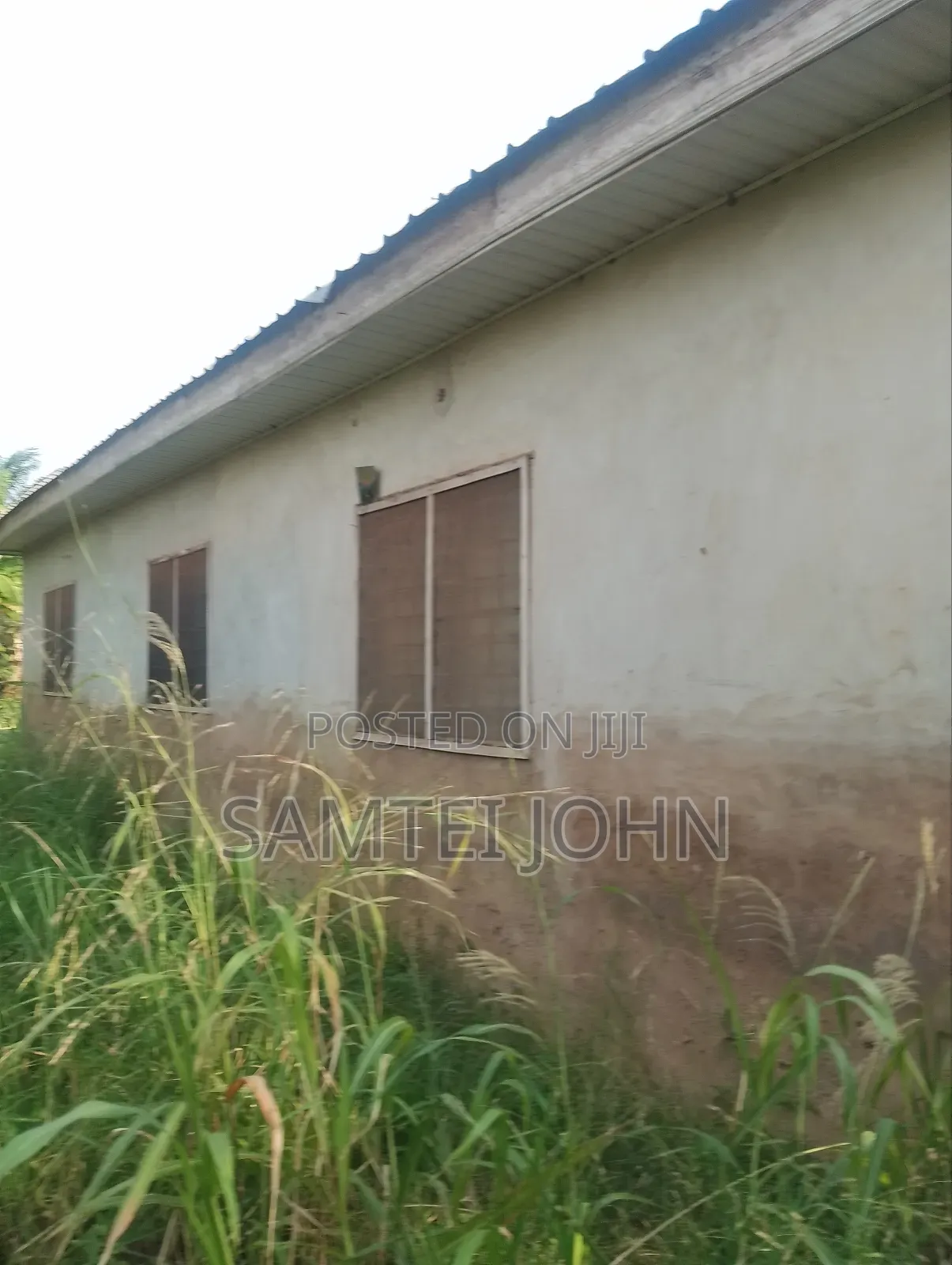 3bdrm Apartment in Sinco Properties, Oyibi for sale
