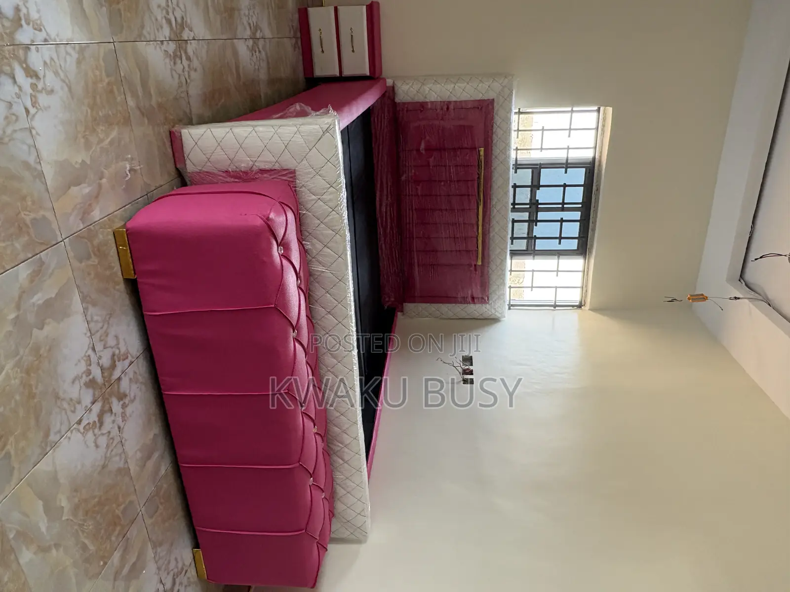 Double Bed