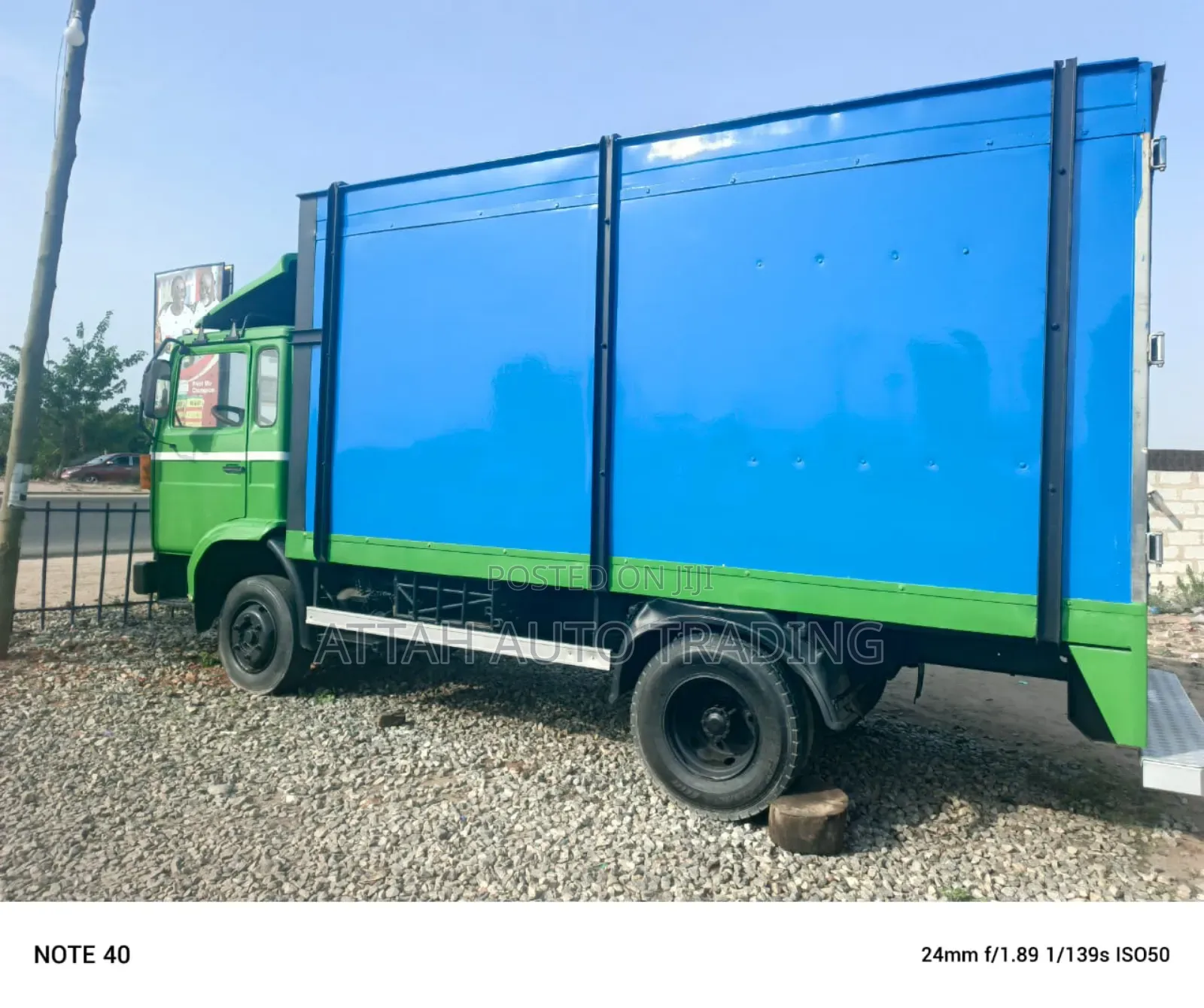 Renault Mini Container