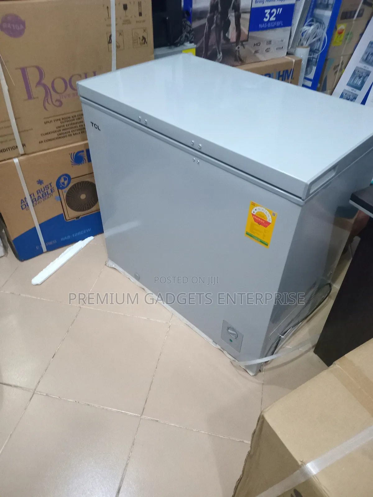 TCL 208-LTRS Chest Freezer F208cf, Rust Free Body