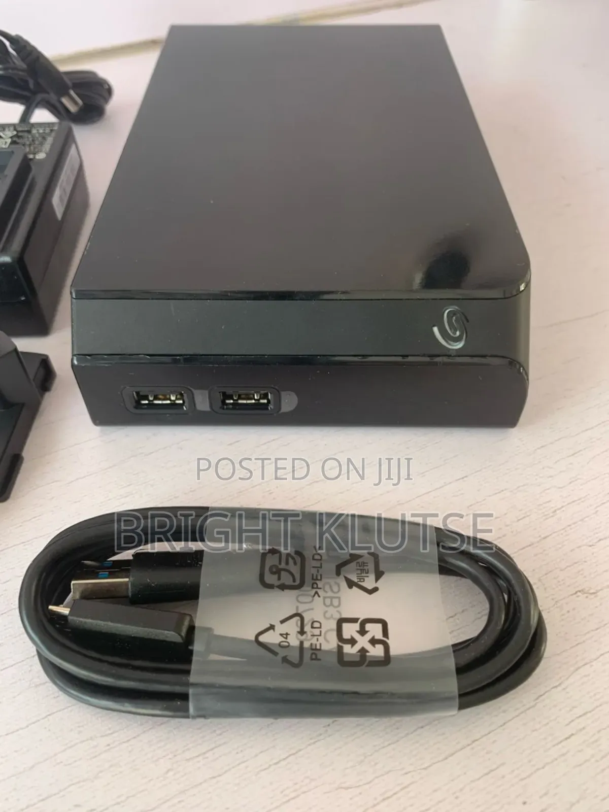 Seagate Backup Plus Hub