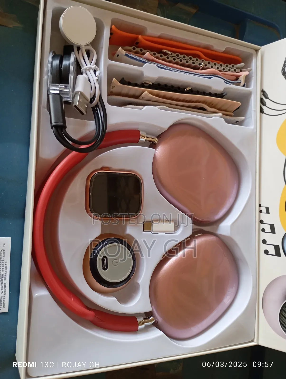 D-P9 Smart Watch With Bt Mini Speaker P9 Headphone - Red