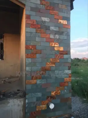 Brown Design Cut Stone | Wall Cladding | Decorative Stone Laying