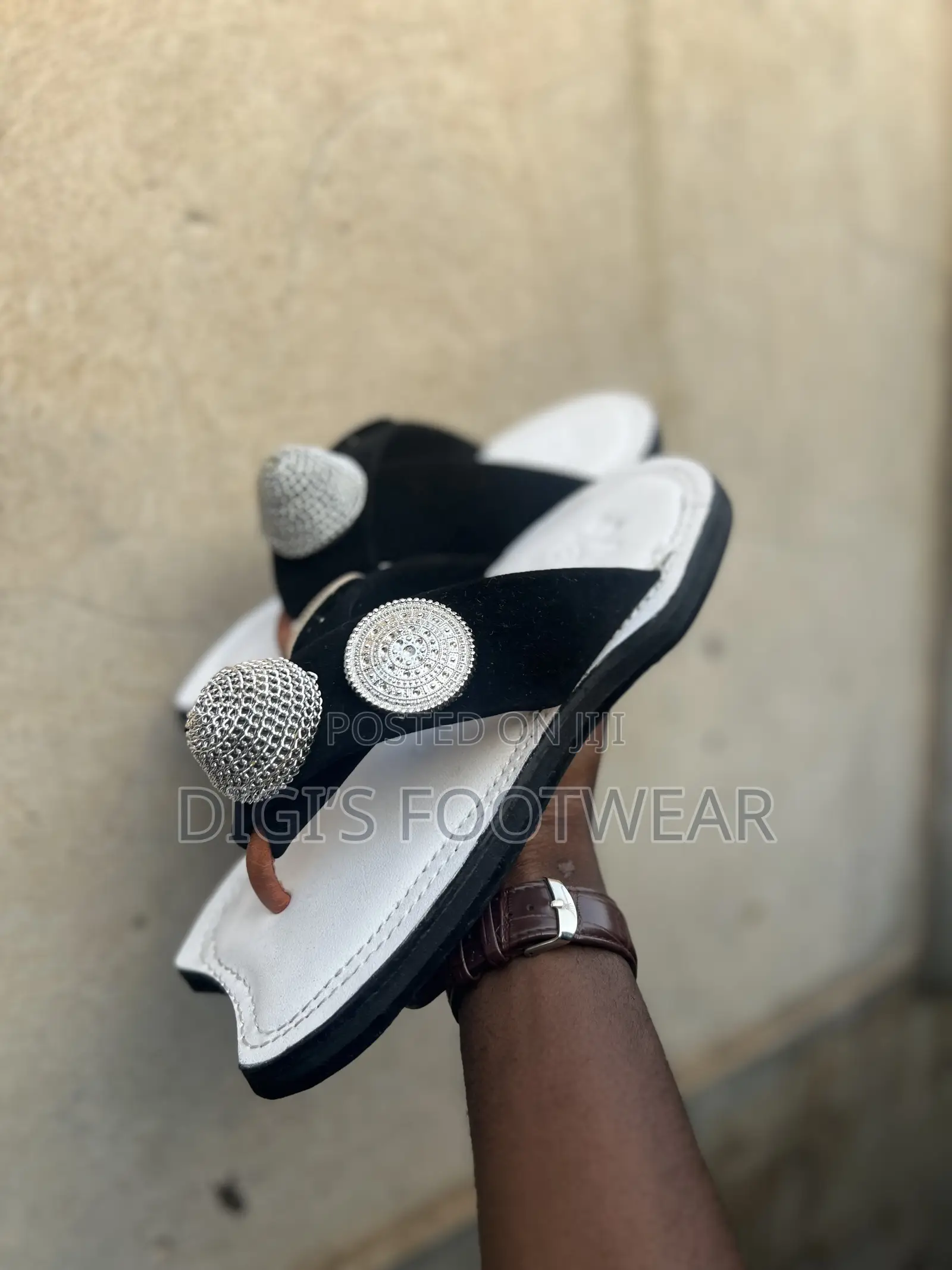 Black Suede White Inner Silver Crowned Ahenema/ Chawchaw