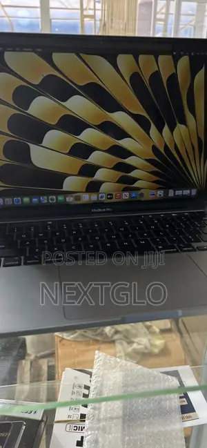 Laptop Apple MacBook Pro 2020 M1 8GB Apple M1 SSD 256GB