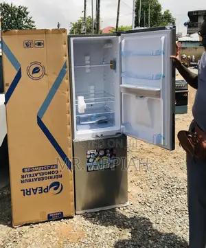 Long Lasting Pearl Pf-334bwd-2b 251l 2 Door Refrigerator.