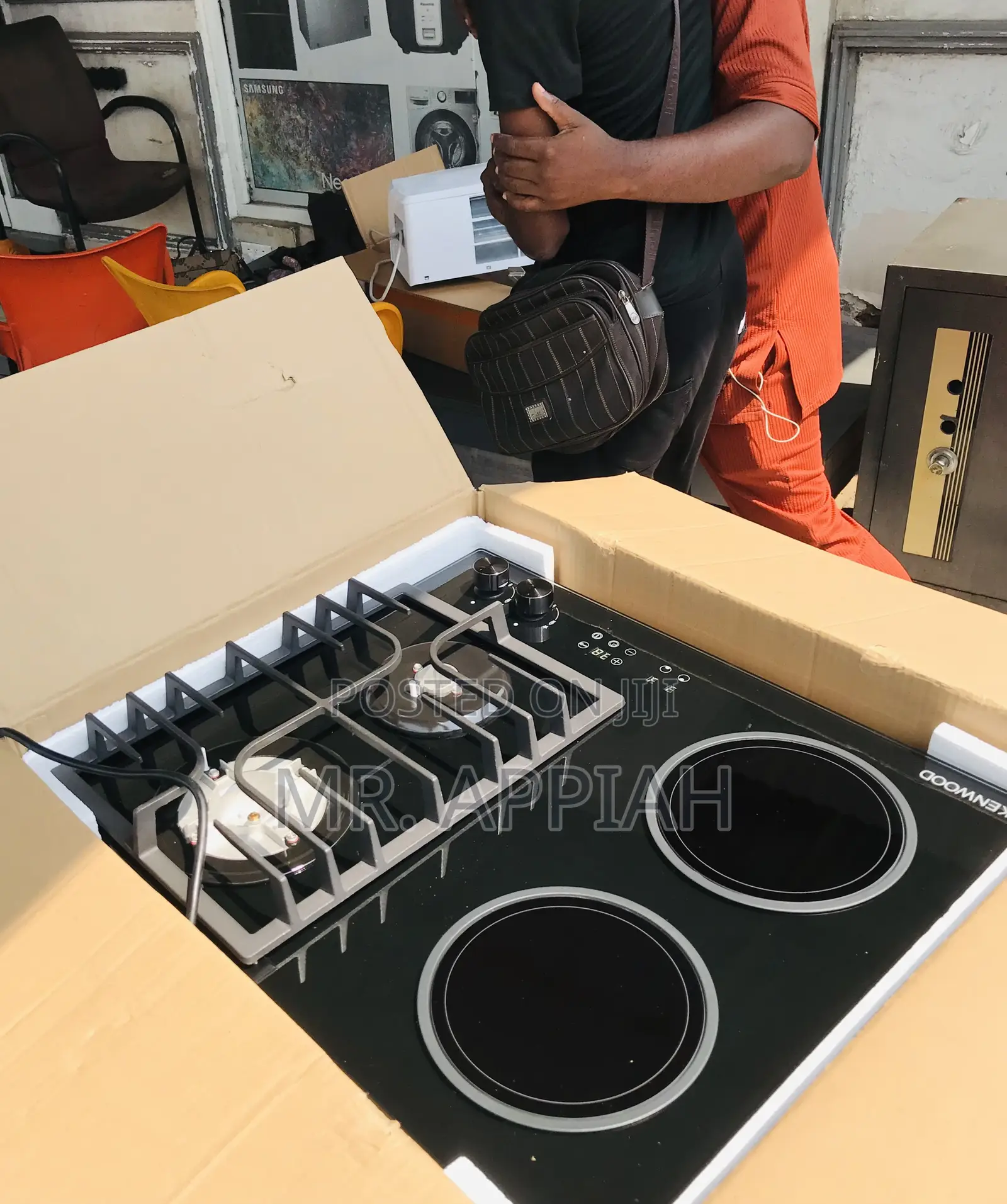 Original Kenwood 60cm 2 + 2 Inbuilt Electric and Gas Burner
