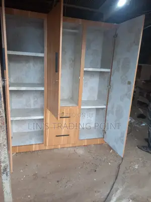 Quality 3 in 1 Wardrobe Is Available