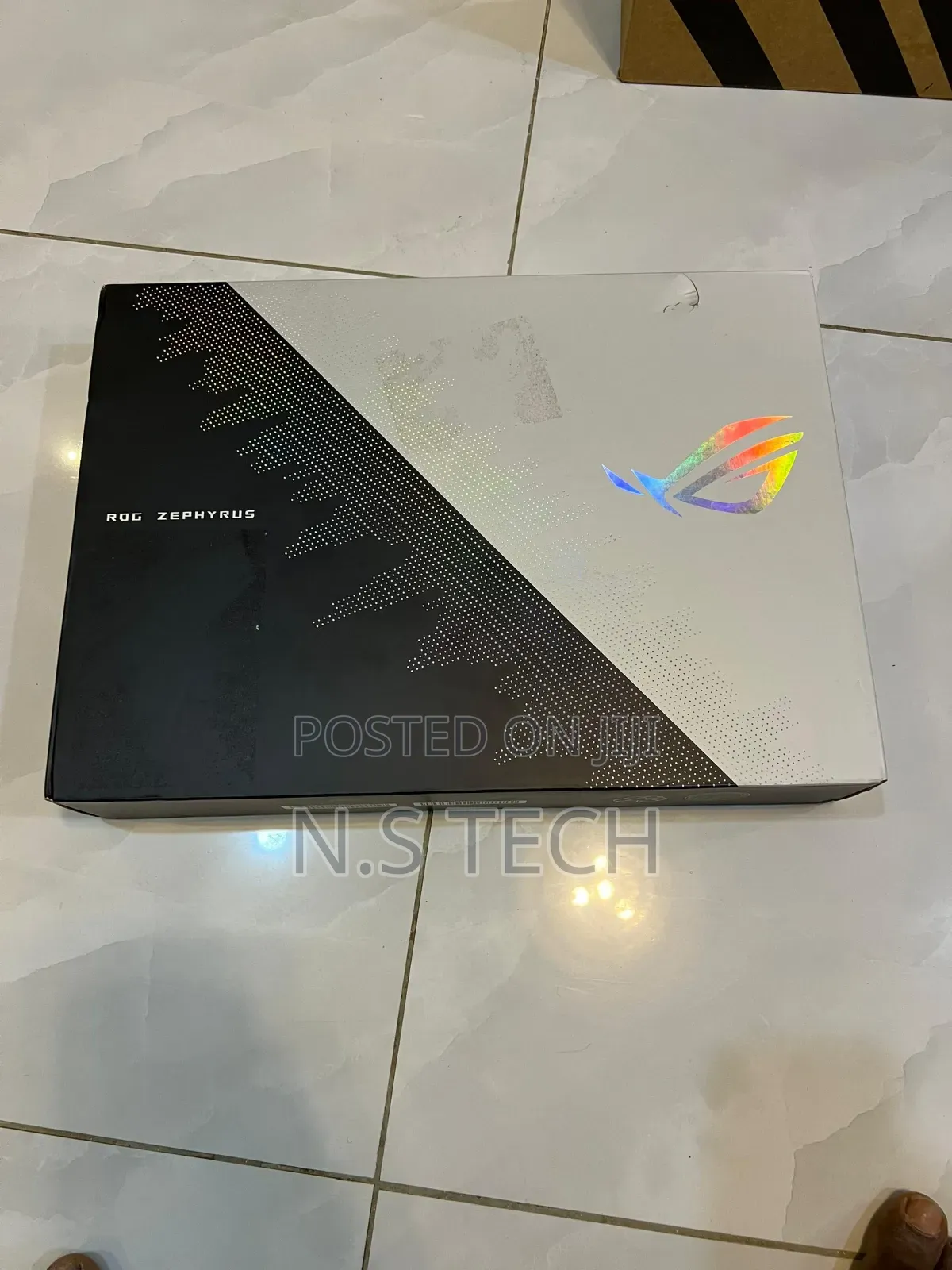 New Laptop Asus ROG Zephyrus G16 16GB Intel Core I7 SSD 512GB