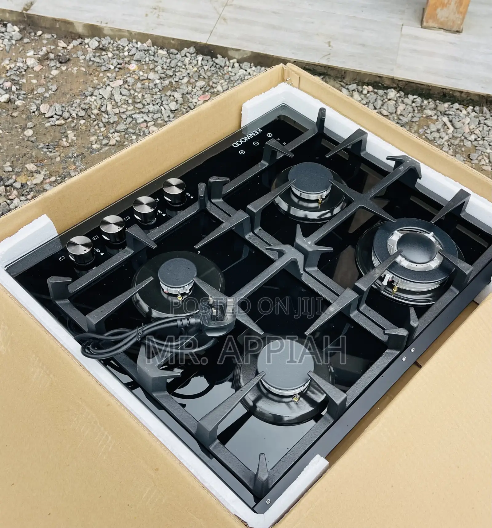 Long Lasting Kenwood 60 4 Gas Inbuilt-Burner(Black)