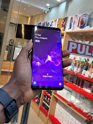 Samsung Galaxy S9 Plus 64 GB Black
