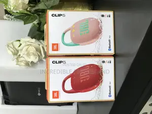 JBL Clip 5