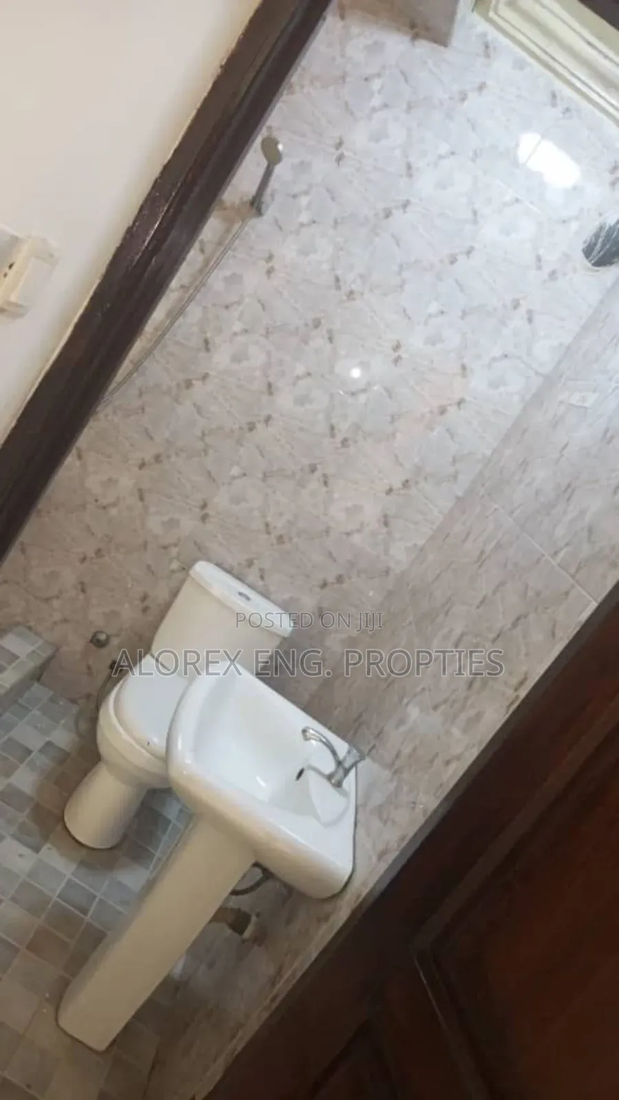 2bdrm Apartment in Amrahia, Adenta for rent