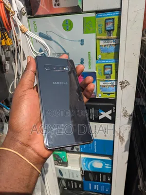Samsung Galaxy S10 Plus 128 GB Blue