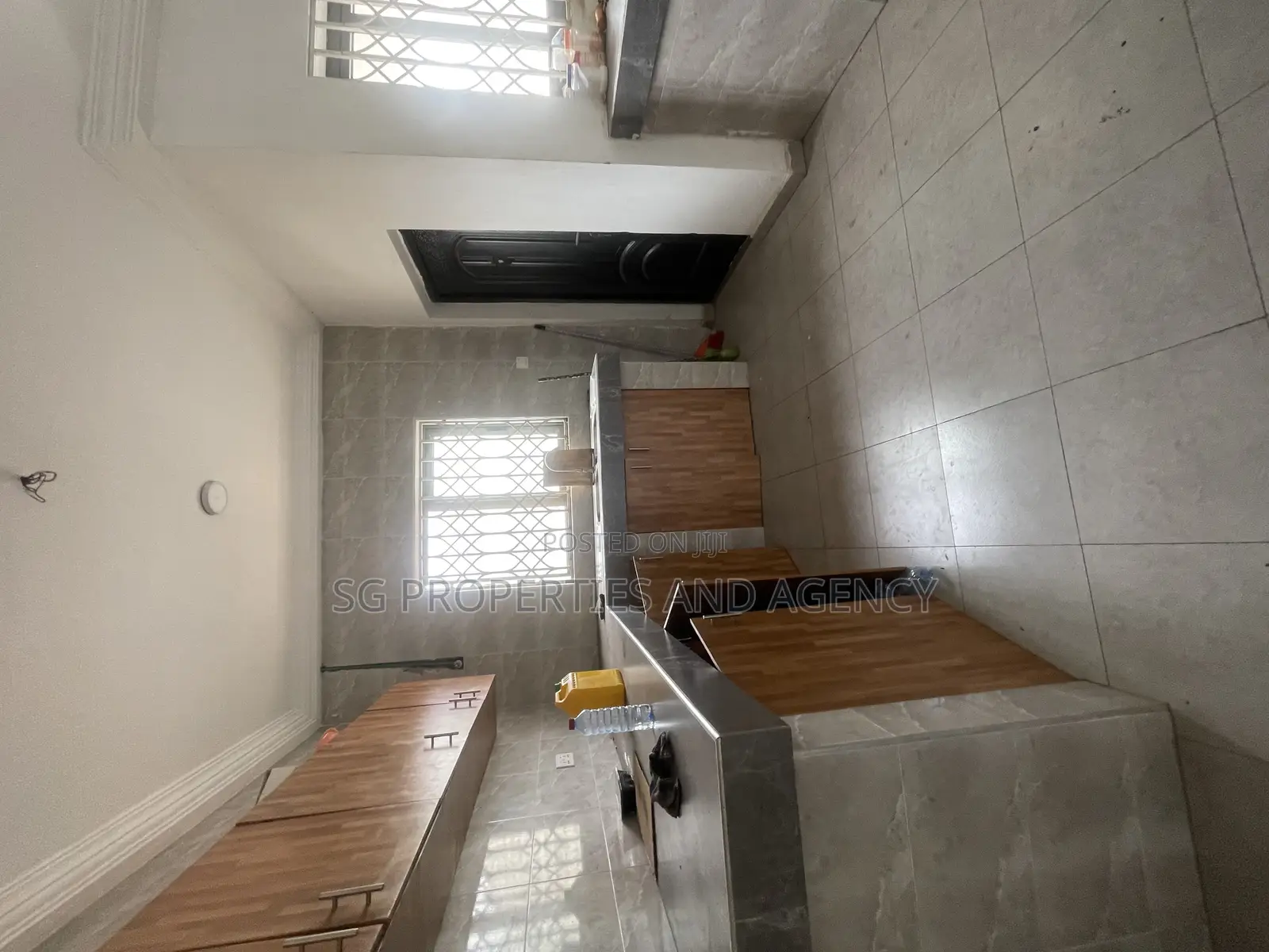 2bdrm Apartment in Klagon, Spintex for rent