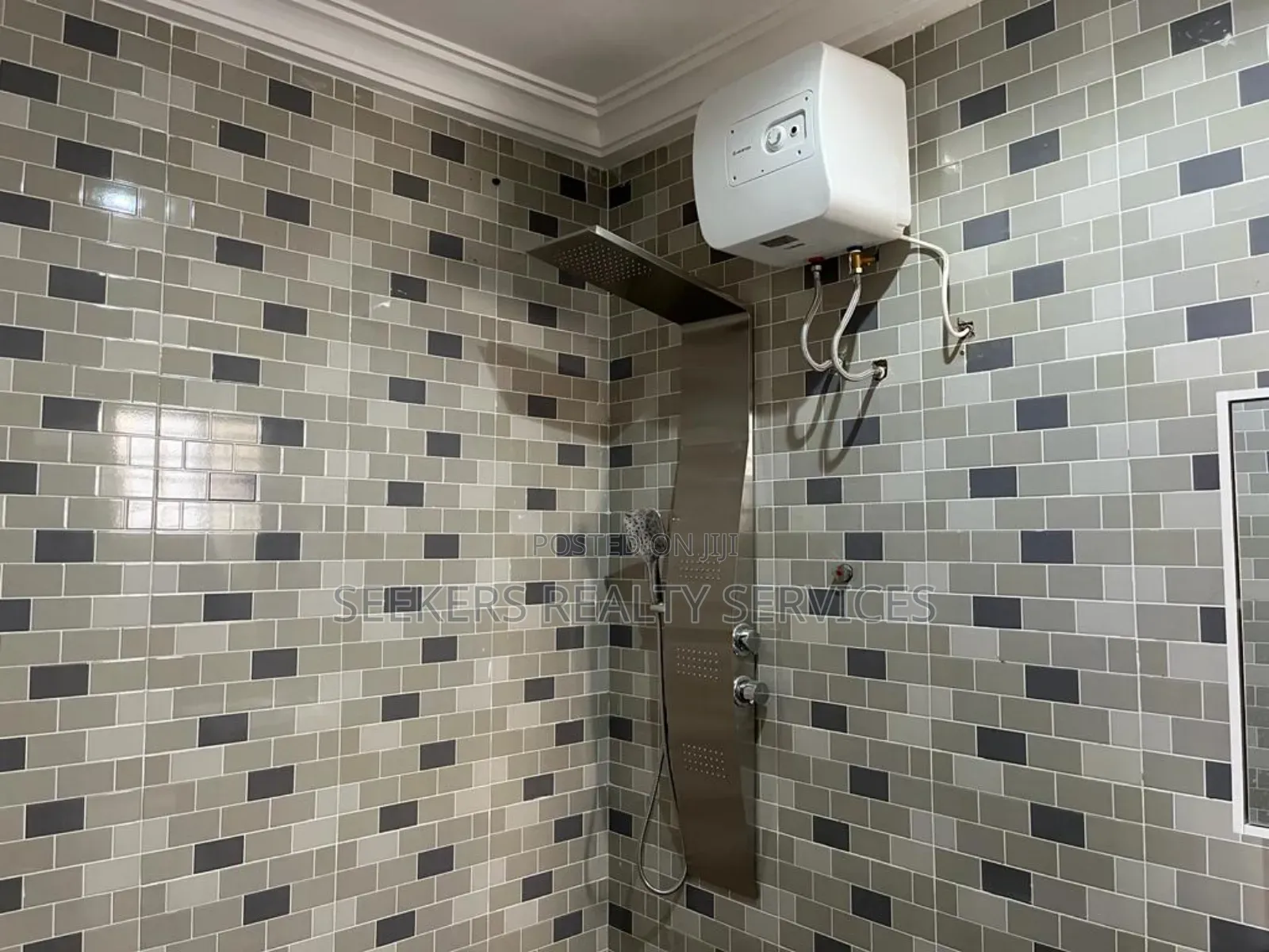 2bdrm House in Seekers Realty, Accra Metropolitan for sale