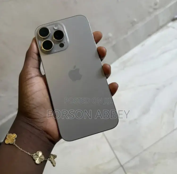 Apple iPhone 16 Pro Max 512 GB Gray