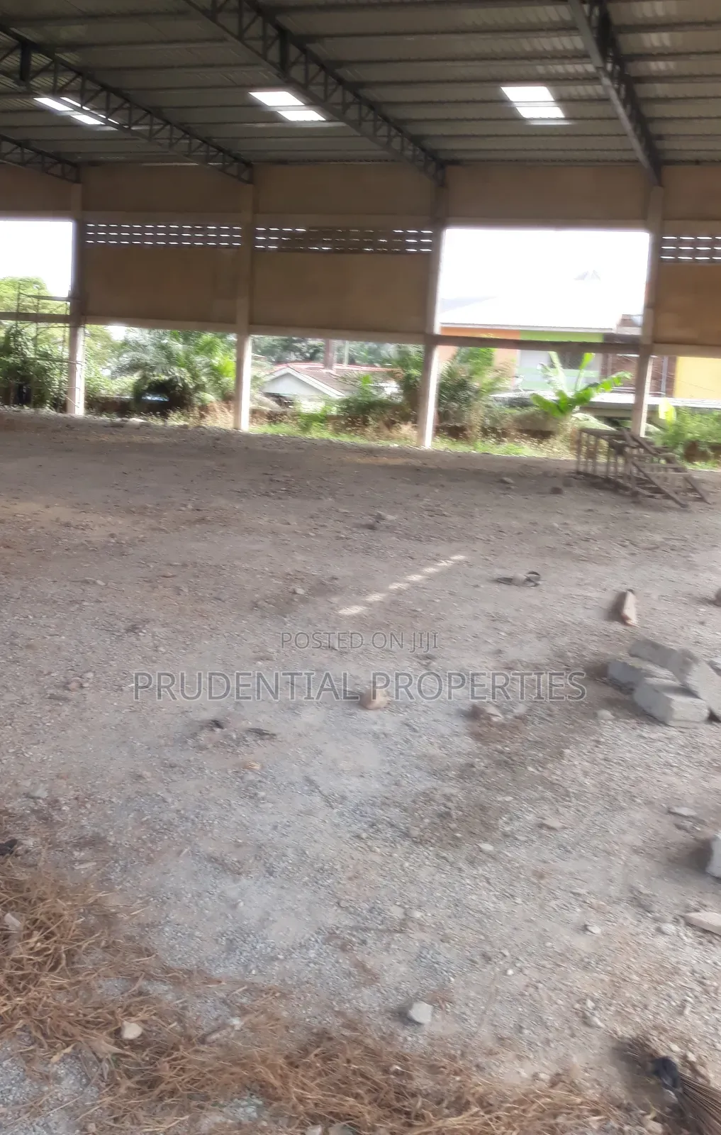 Warehouse for Rent at Tesano