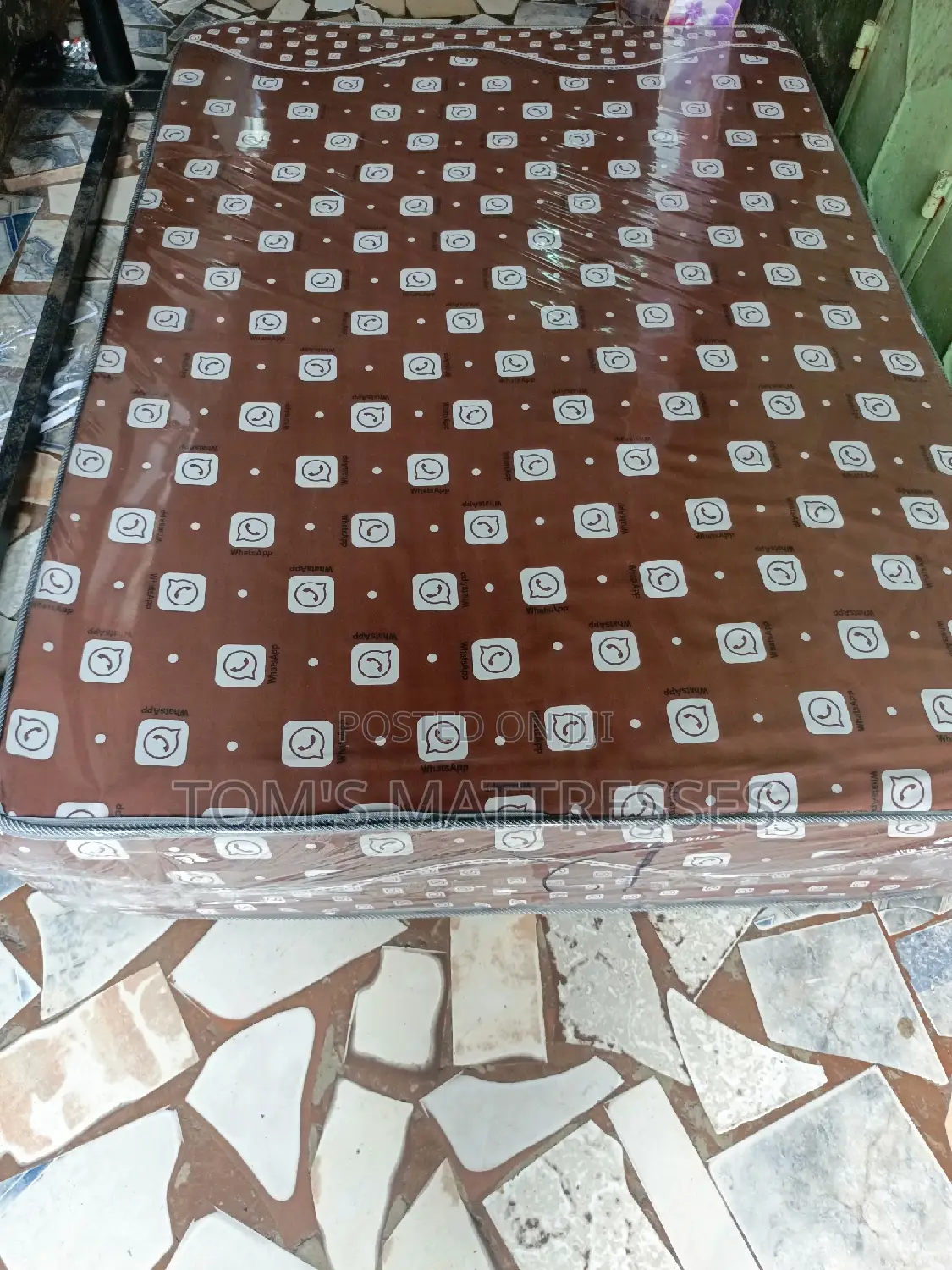 Double Size Mattresses( High Density Free Pillows )