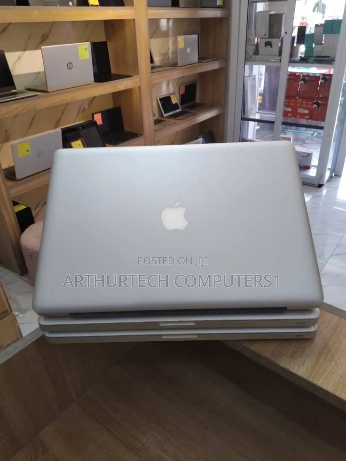 Laptop Apple MacBook Pro 2011 6GB Intel Core I7 HDD 320GB