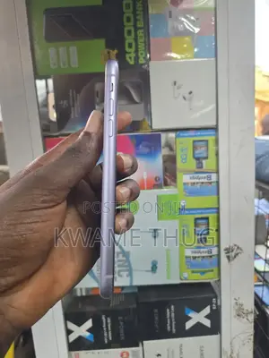 New Apple iPhone 11 64 GB