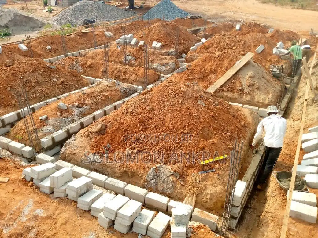Experienced Constructions Site Supervisor for Your Building Project