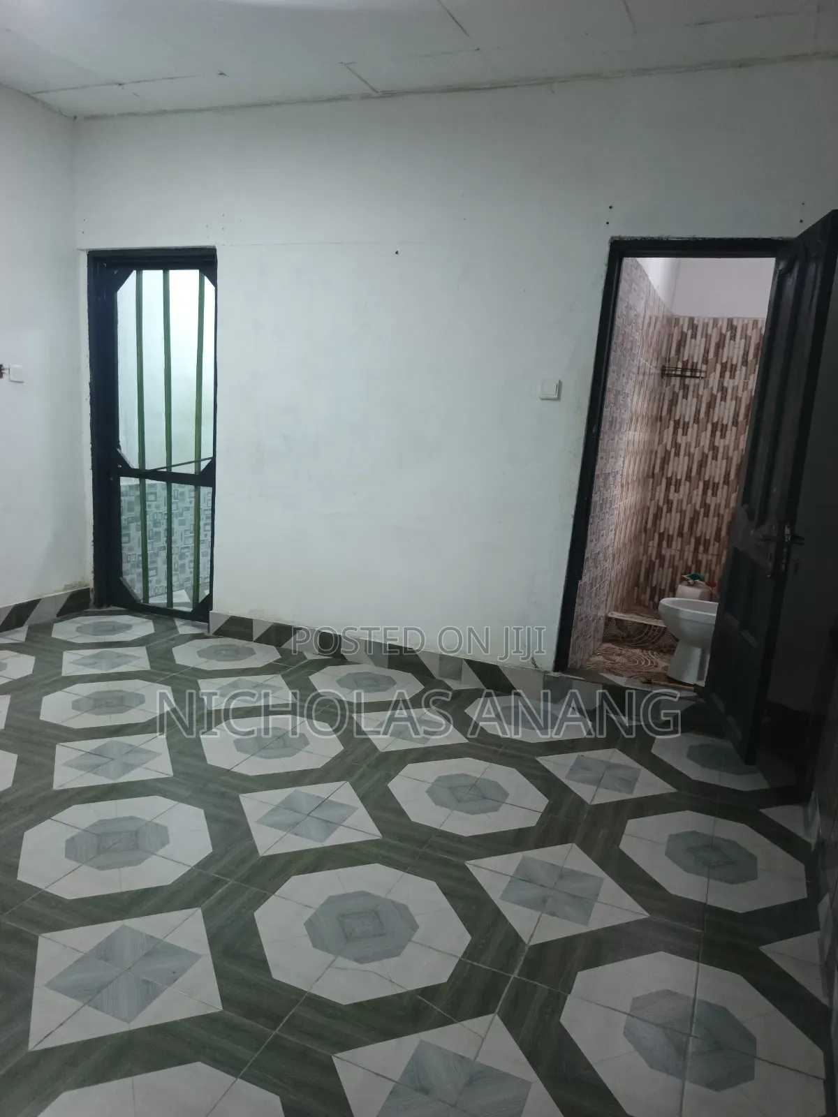 1bdrm Apartment in The Dorns Properties, New Town for rent
