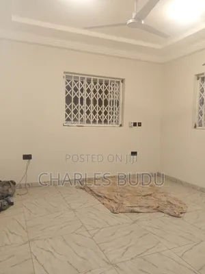 1bdrm Apartment in Roma Estate, Dansoman for rent
