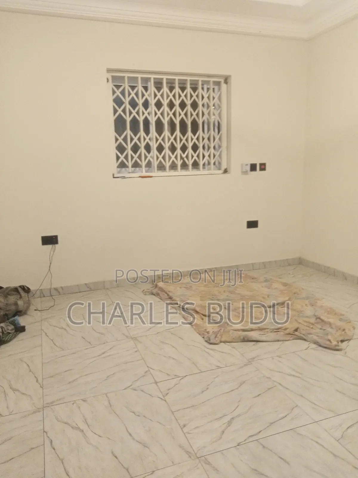 1bdrm Apartment in Roma Estate, Dansoman for rent