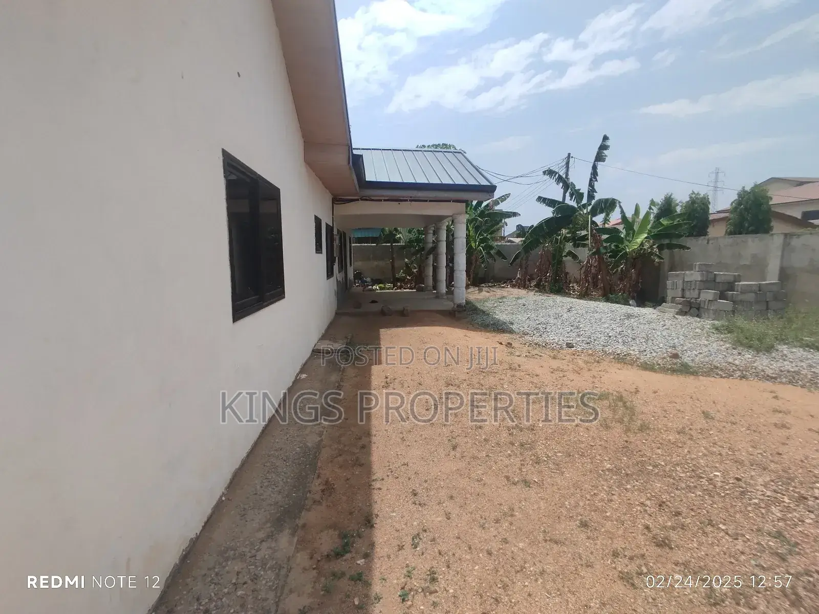 6bdrm House in Old Barrier for rent