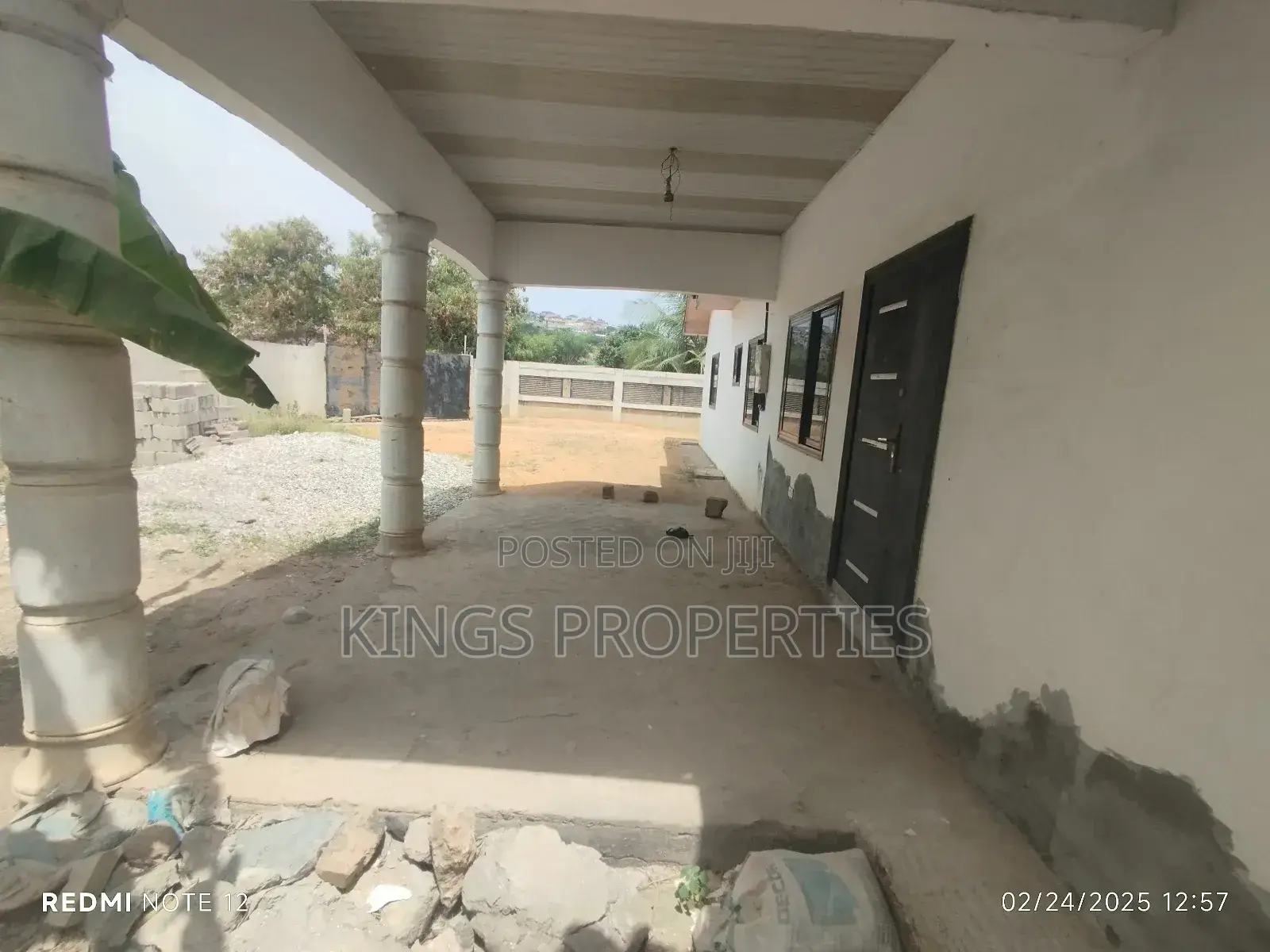 6bdrm House in Old Barrier for rent