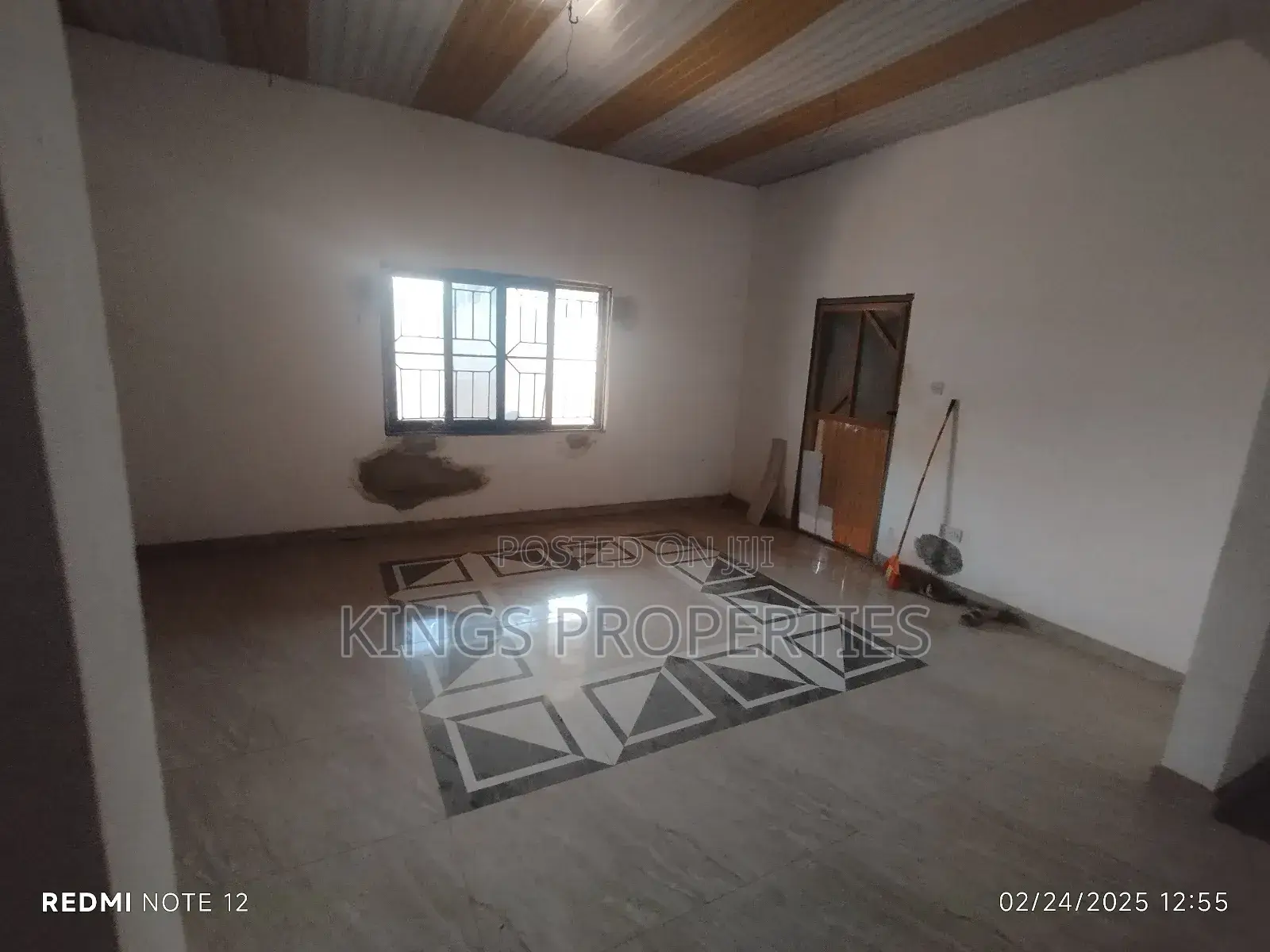 6bdrm House in Old Barrier for rent