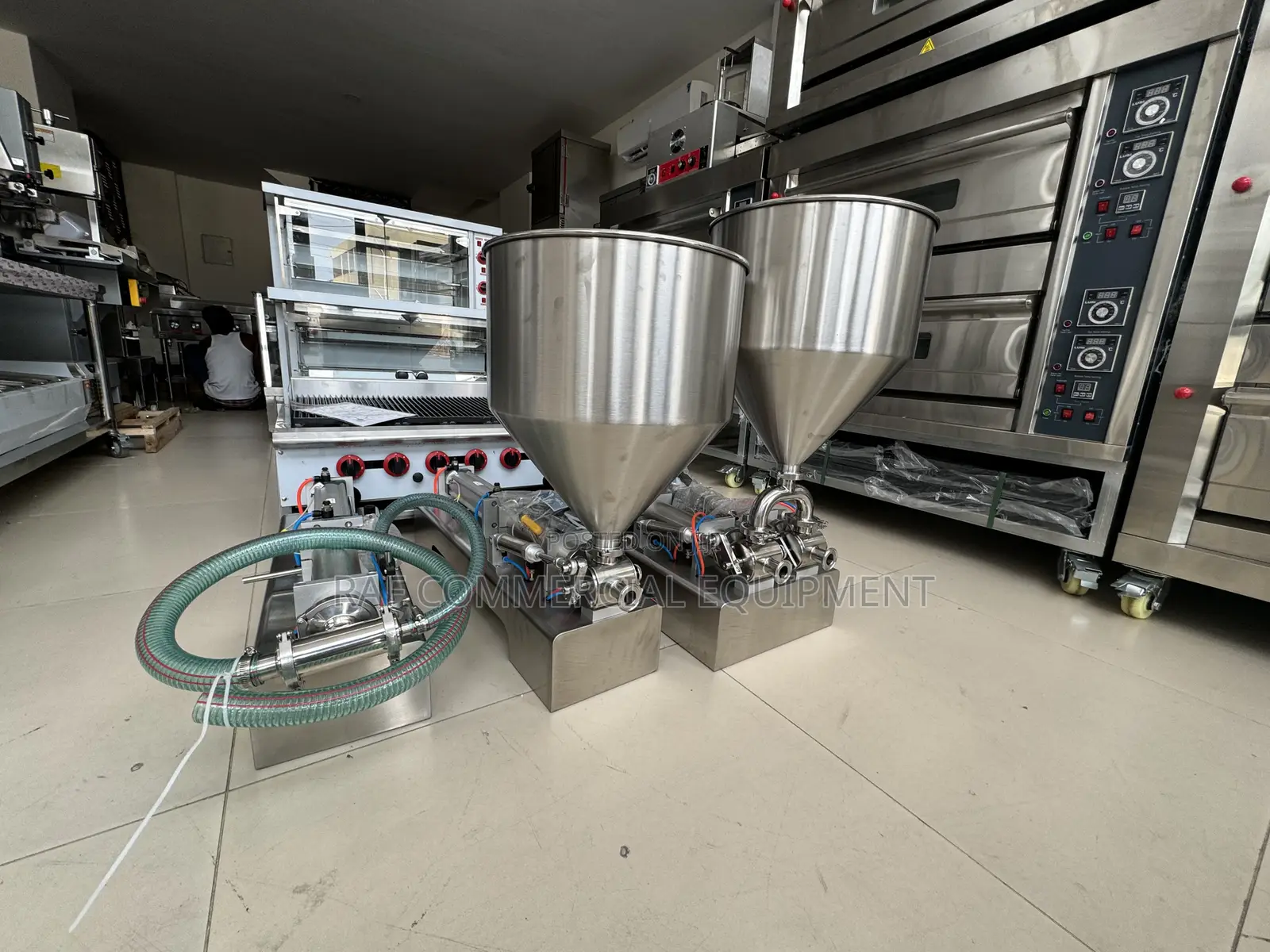 Liquid And Paste Filling Machine Single Head 100ml-1000ml