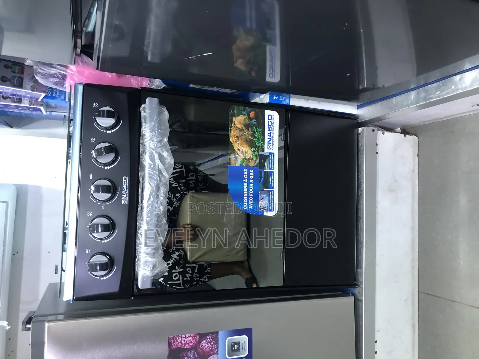 Neat Nasco Gas Cooker 50 by 50 With 4 Burners Available