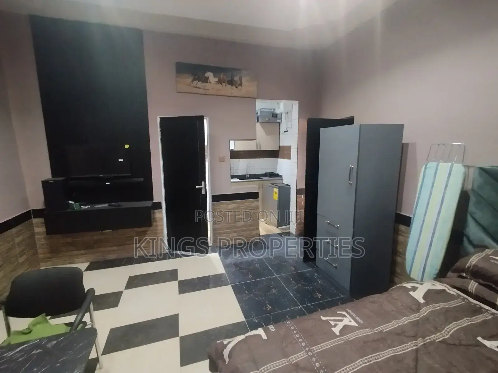 Furnished 1bdrm Apartment in Classic Global, West Hills Mall Area