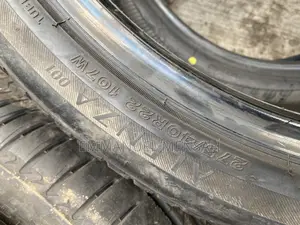 275/40r22 Bridgestone Alenza 107w Xl