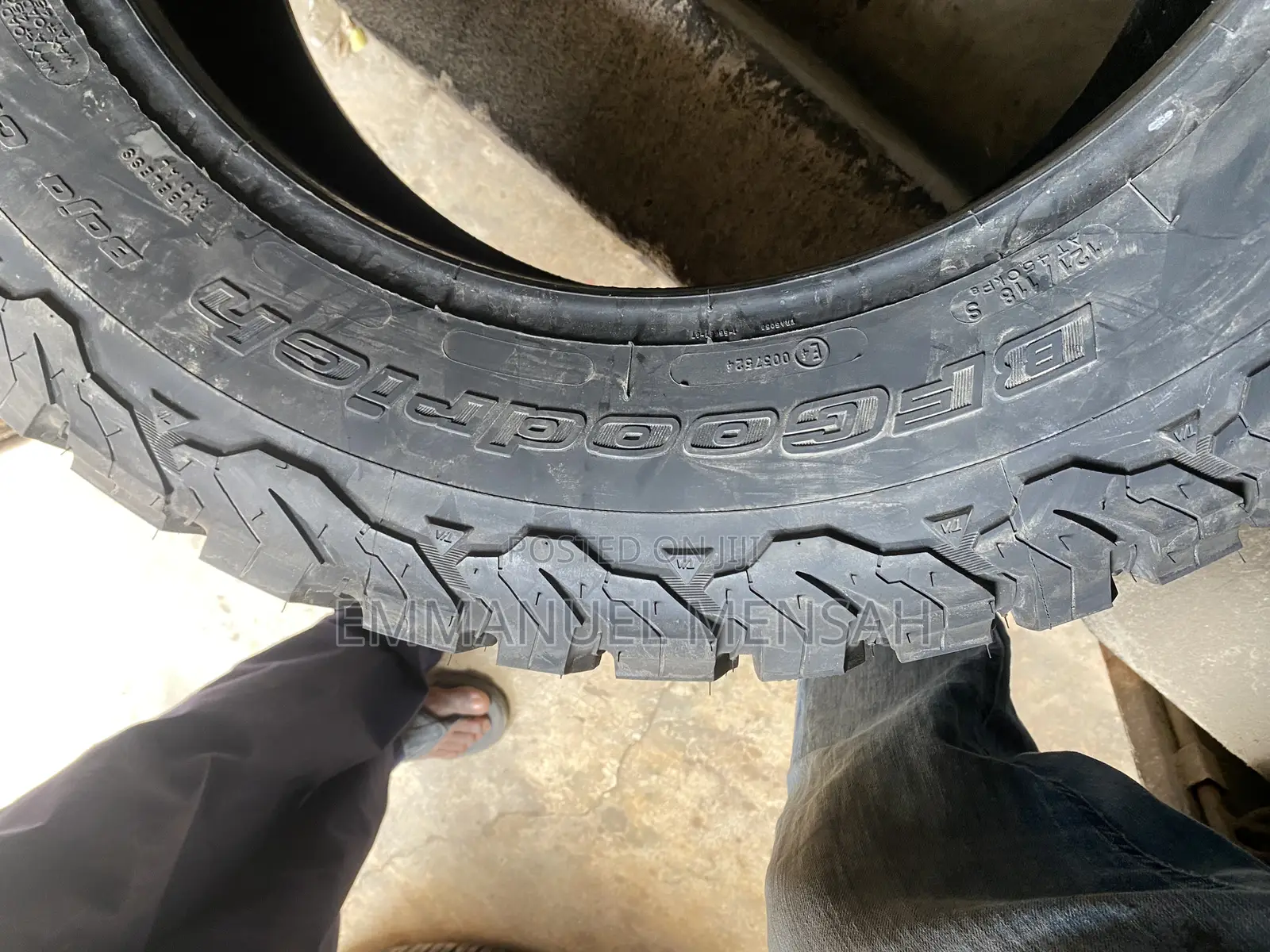 305/55r20 Lt Bfgoodrich All-Terrain T/a Ko2