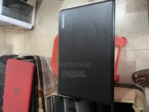 Laptop Toshiba Satellite C50A 4GB Intel Core I3 HDD 500GB