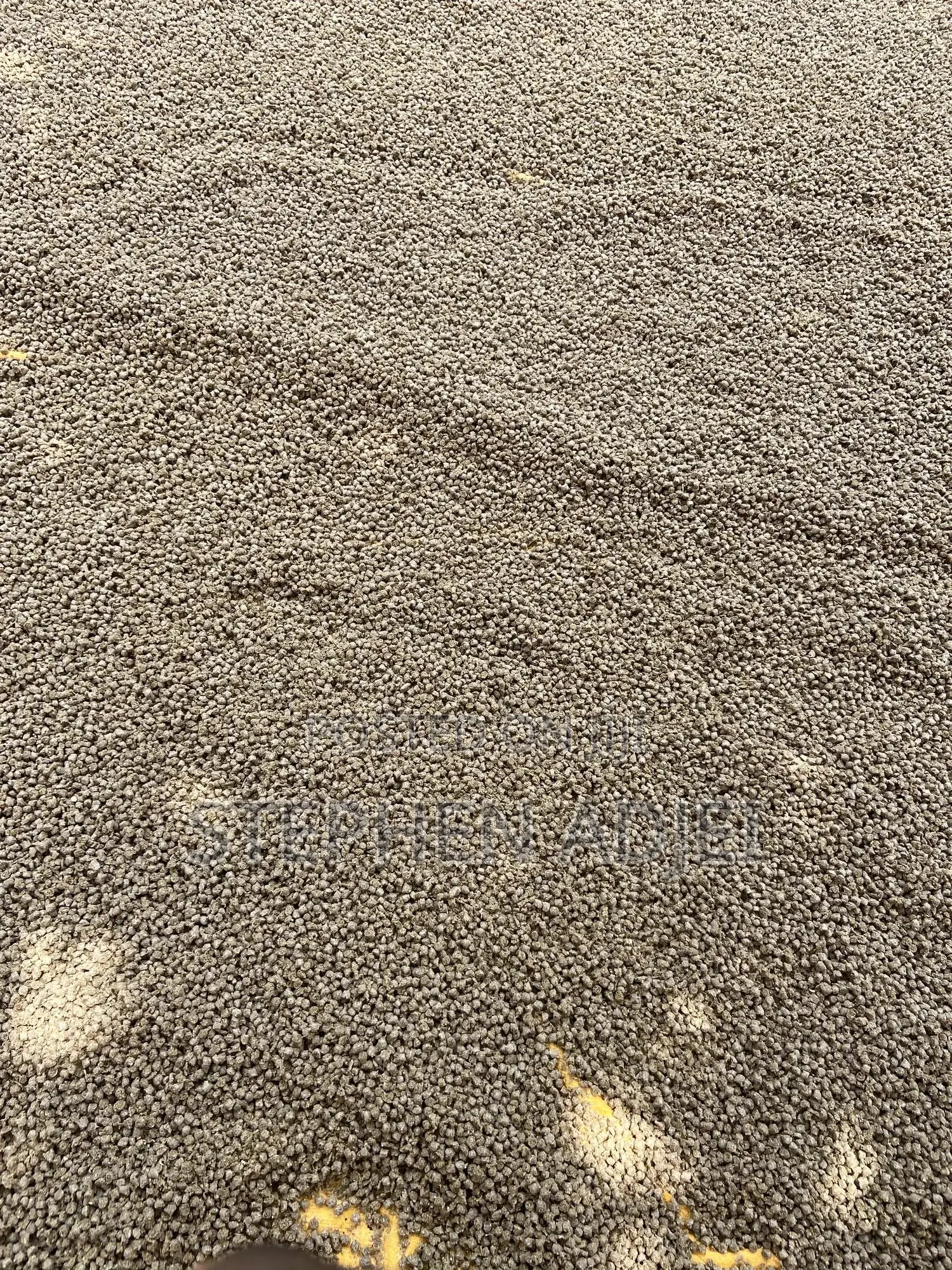 Fish Feed Available in Different Sizes