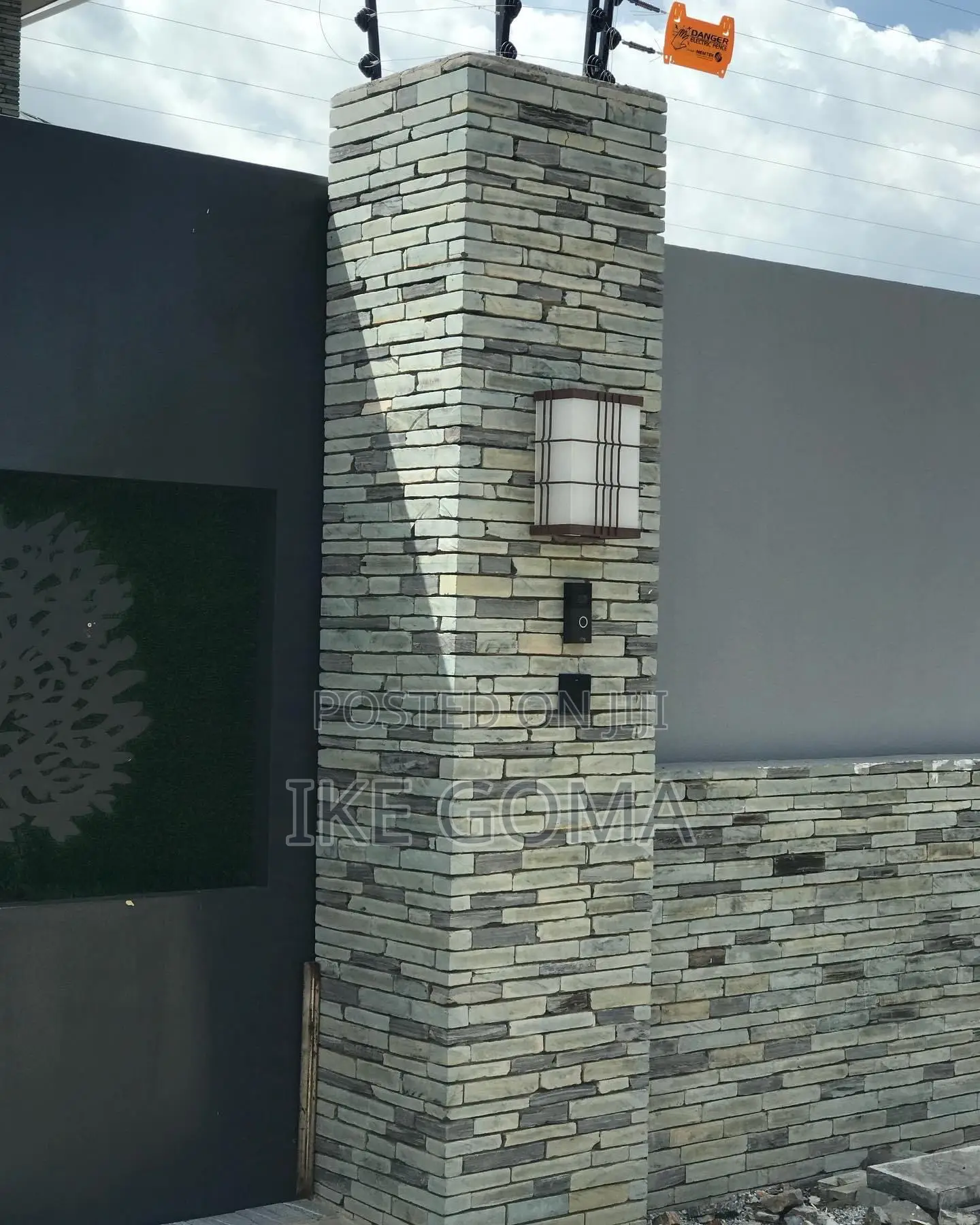 Natural Stones Tiles