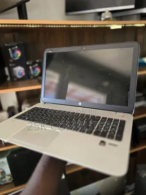 Laptop HP Envy 15 8GB AMD A8 SSD 250GB