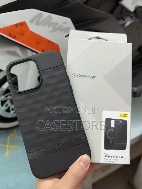 Caseology Case for iPhone 13pro Max (Black)