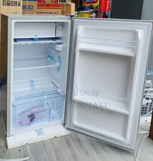 Fantastic Pearl Single Door Table Top Fridge,Gray.