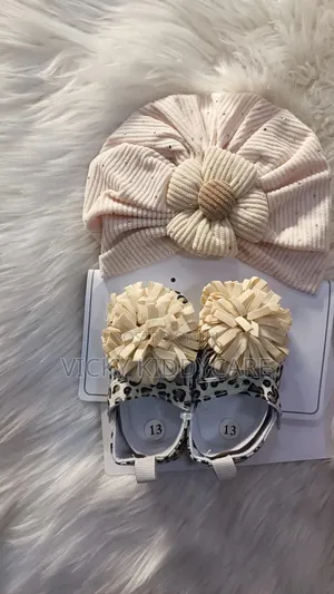 Baby Shoe for Girls With Scarf