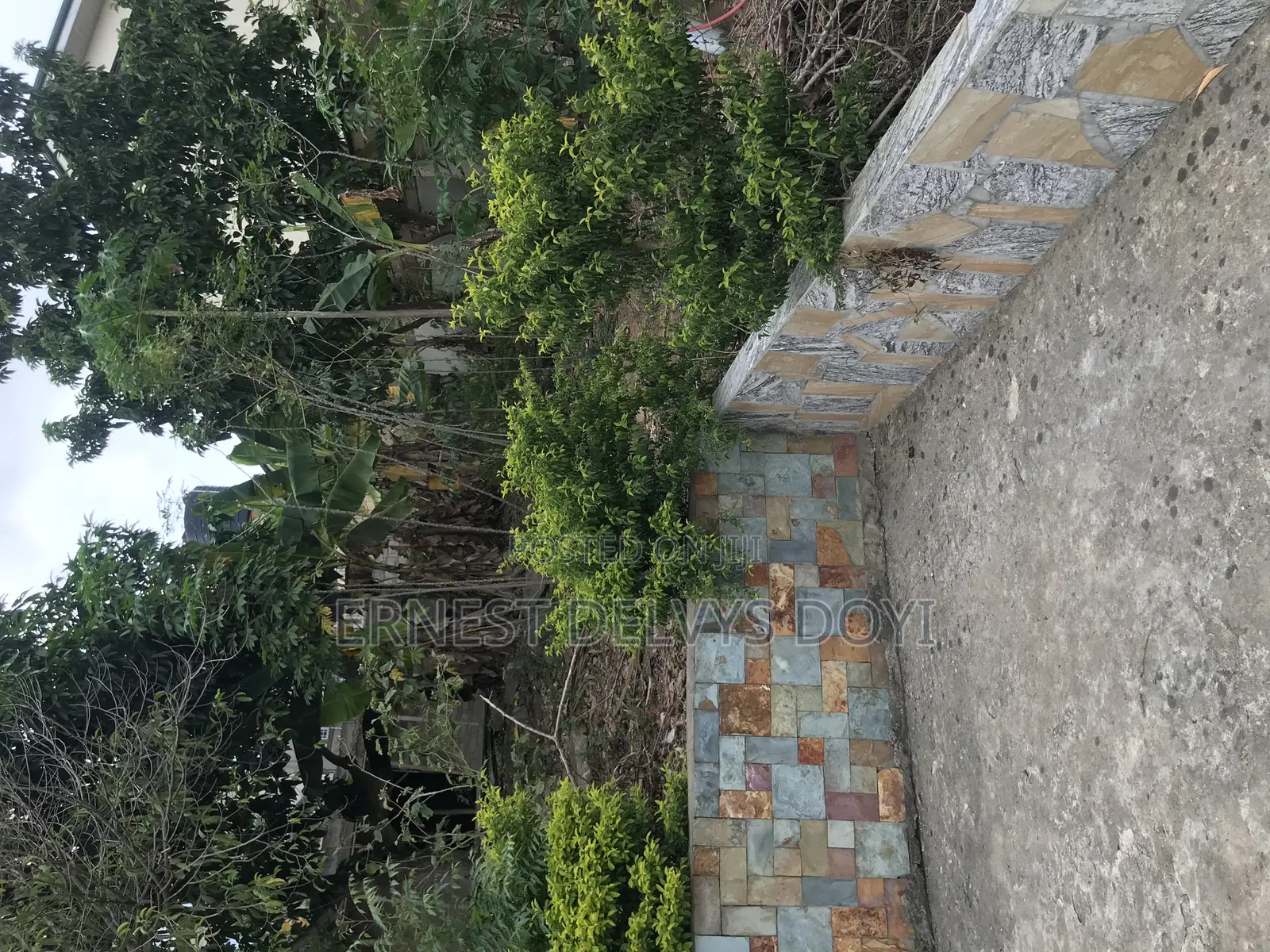 5bdrm Mansion in Kwabenya, Dome for sale