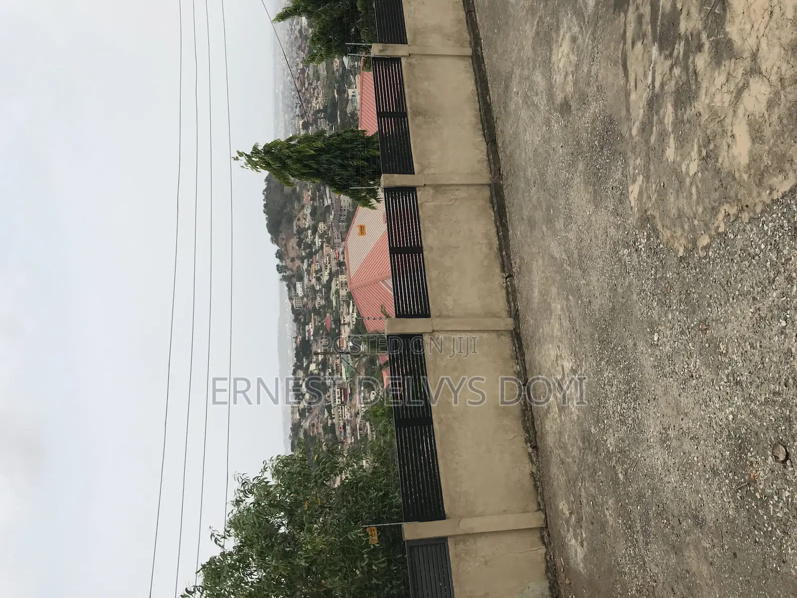 5bdrm Mansion in Kwabenya, Dome for sale
