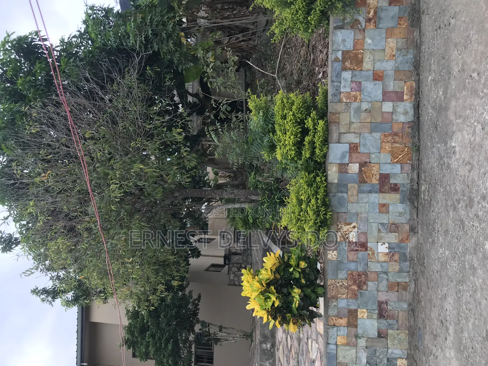 5bdrm Mansion in Kwabenya, Dome for sale