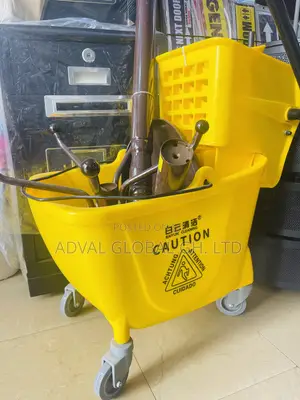 Industrial Mop Bucket