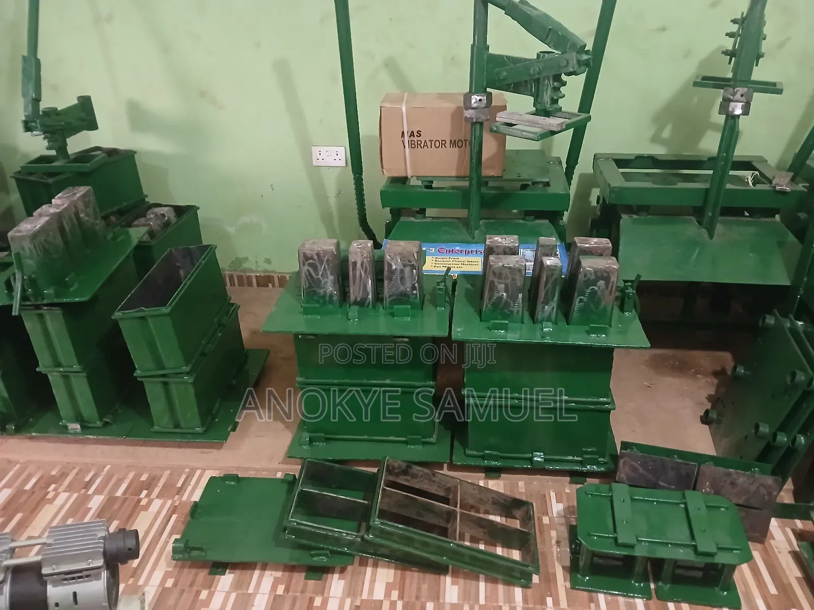 Block/Pavement Machine