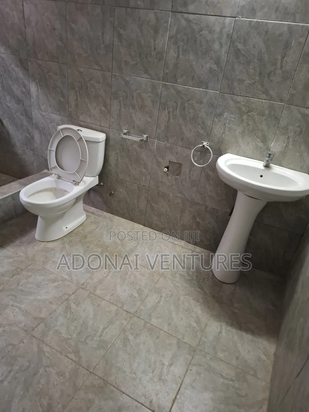 2bdrm House in Sokoban  Ampabame, Kumasi Metropolitan for sale